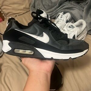 Men’s Nike Air Max Size 8